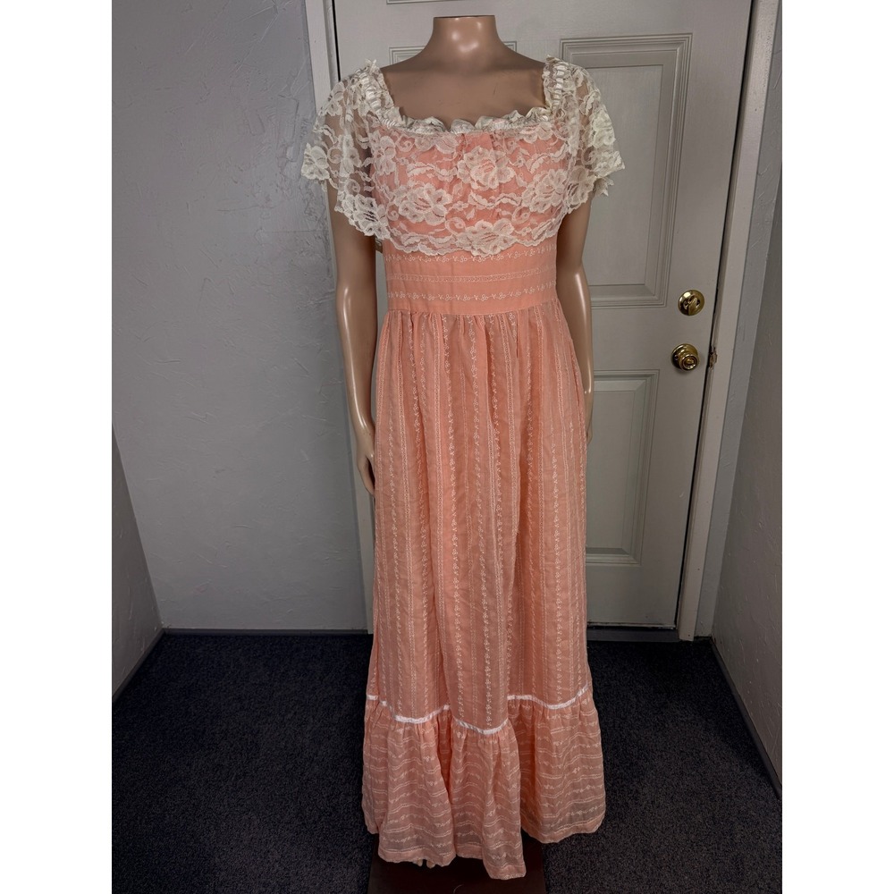 Vintage 70's Handmade Women's Dress Prairie Floral Cotton Lace Bridesmaid N10